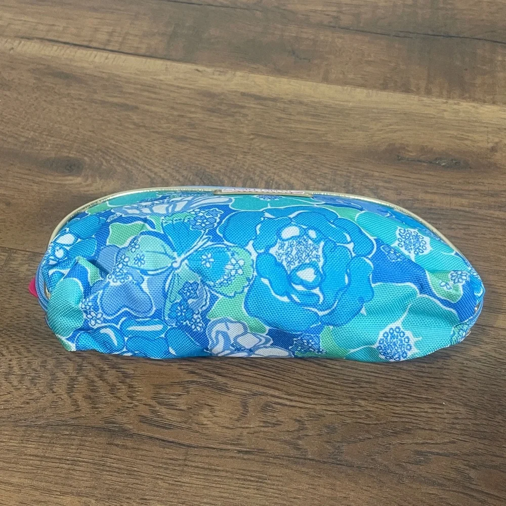 Lilly Pulitzer x Estee Lauder Floral Makeup Bag